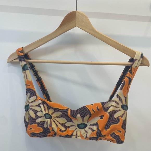 Nanuska Bikini - Picture 2 of 8